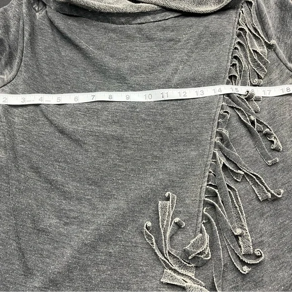 Wrangler women’s top - Size: Medium - brand new without tags - Picture 7 of 7